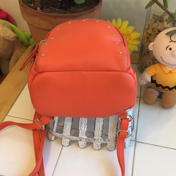 ‘Typo’ Korean Style Backpack NWOT (#5) - Picture 6 of 9